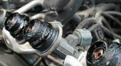 汽车油耗增加时要注意！千万别放任不管，当心发动机报废