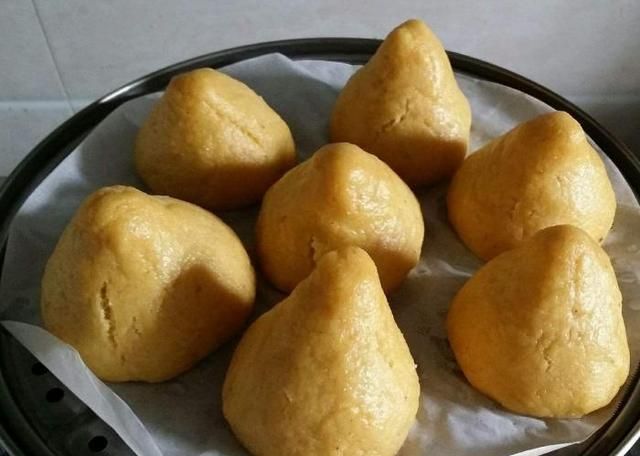 艰苦时代的美食,蓬松香甜的土豆丝窝窝头,奶奶至今挂在嘴边