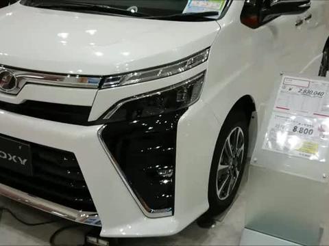 2019款丰田VOXY到店，外观和内饰详细实拍