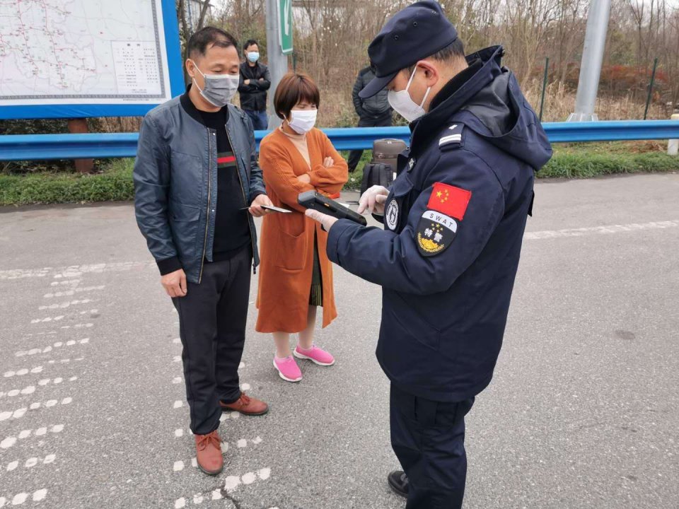 桐柏公安巡特警大队徐晨翔:无私奉献战疫情 赤胆忠心保平安