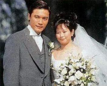 苏岩罗嘉良: 与前妻相守28年的罗嘉良,为什么转身就娶了小自己12岁的苏岩? 与前妻相守28年的罗嘉良,为什么转身就娶了小自己12岁的苏岩?