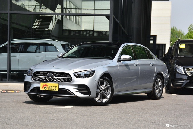 2021款奔驰E级 E 300 L 尊贵运动版
