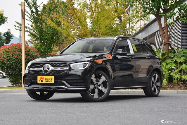 2021款奔驰GLC 2.0T 300L 4MATIC豪华型
