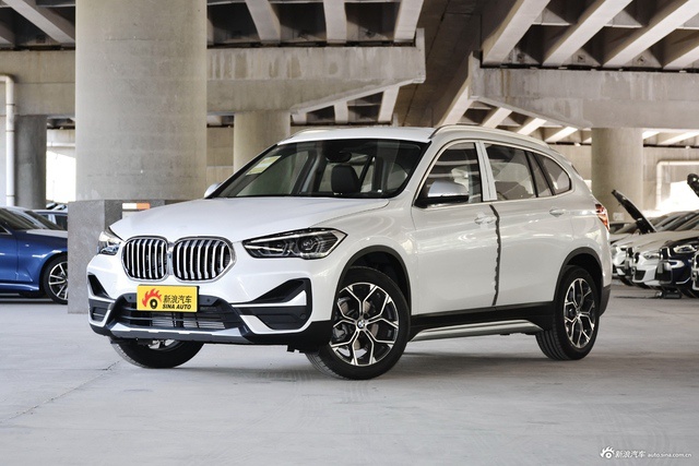2021款宝马X1 1.5T自动sDrive20Li尊享型