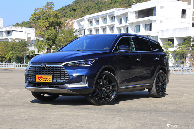 2021款比亚迪唐EV四驱高性能创世旗舰版