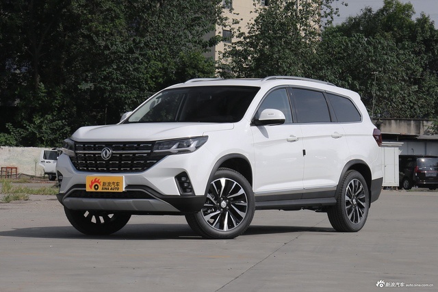 2020款风行T5L改款1.5T自动豪华型7座