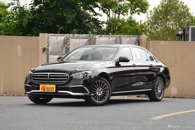2021款奔驰E级改款 E 260 L 4MATIC