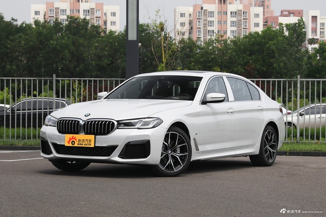 2021款宝马5系改款530Li 尊享型 M运动套装
