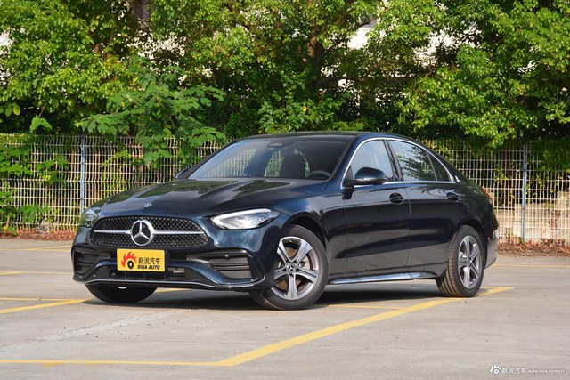 2022款奔驰C级C 200 L 运动版