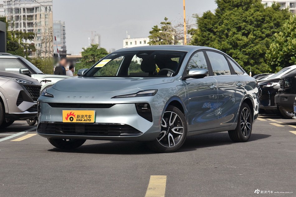 2025款荣威D6 520km 智享版