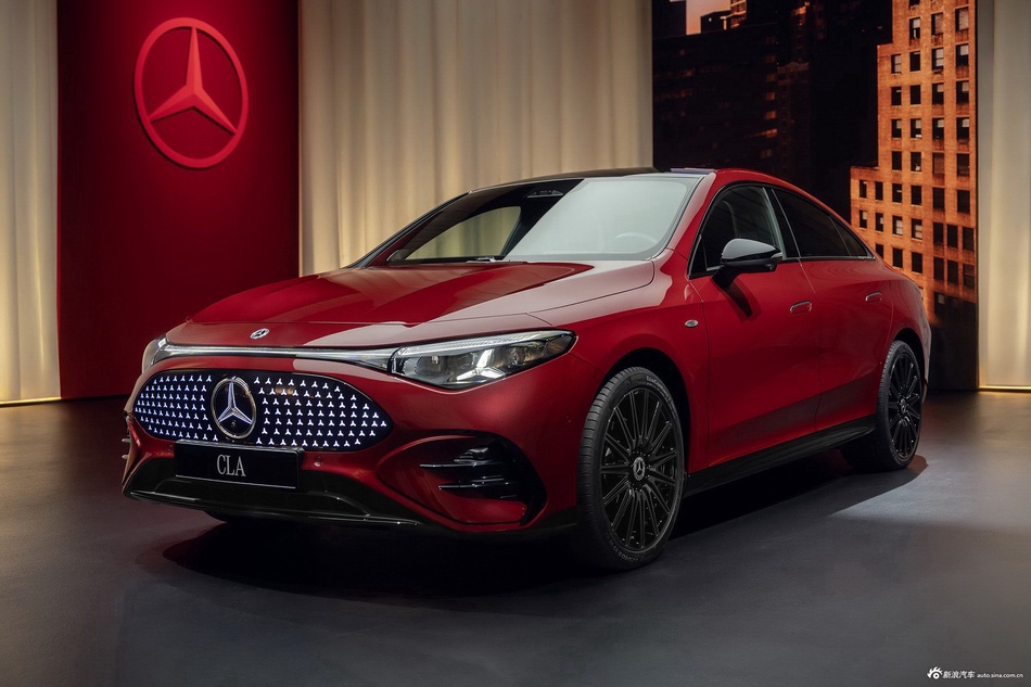 2026款奔驰CLA级EV 350 4MATIC AMG Line Plus