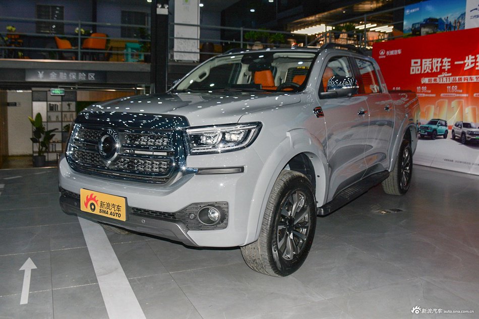 2026款长城炮 2.4T乘用炮自动柴油四驱尊享型