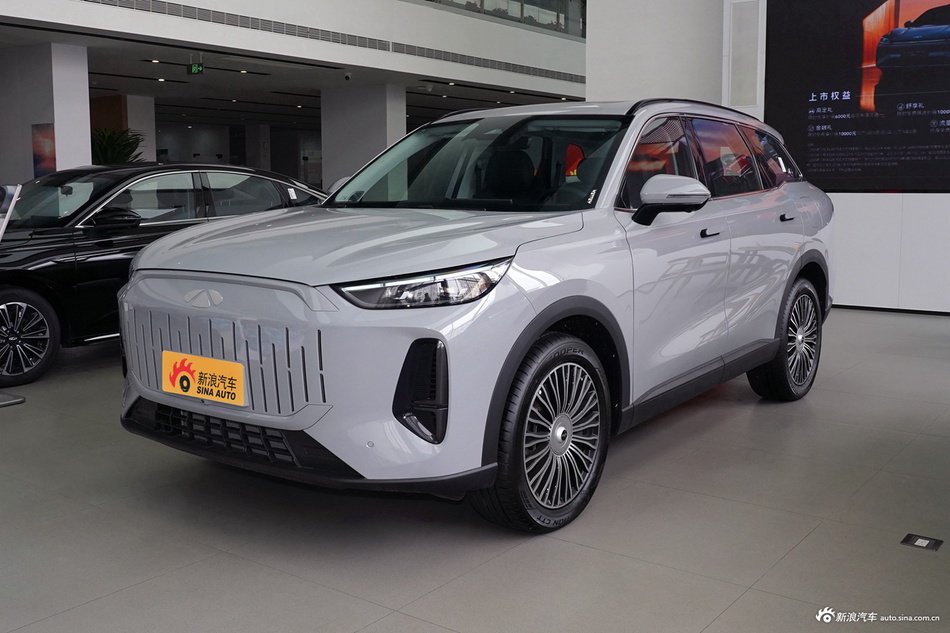 2025款风云T9 120 长续航版旗舰型 7座 磷酸铁锂