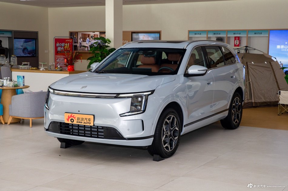 2026款山海L7 PLUS 220km豪华版 5座