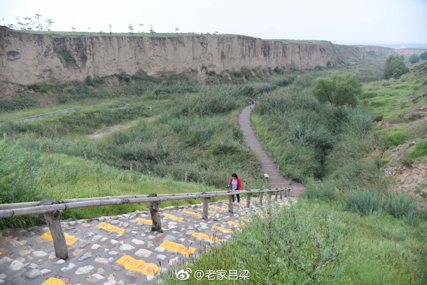 水洞沟遗址位于宁夏灵武市临河镇,被誉为"中国史前考古的发祥地"