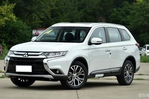 日系合资，四驱大七座，配纯进口发动机16万起，还看加价汉兰达？