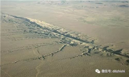 容易发生地震和从来没有发生过地震的地方