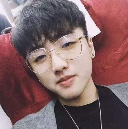 lol女粉整理的lpl职业选手颜值排名出炉!meiko仅