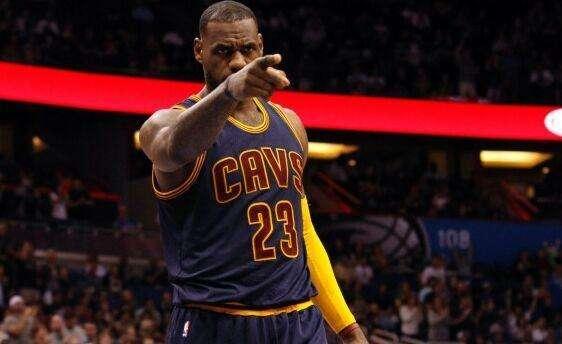 在乔丹眼里,谁才是超级巨星,除了这三人,哈登库