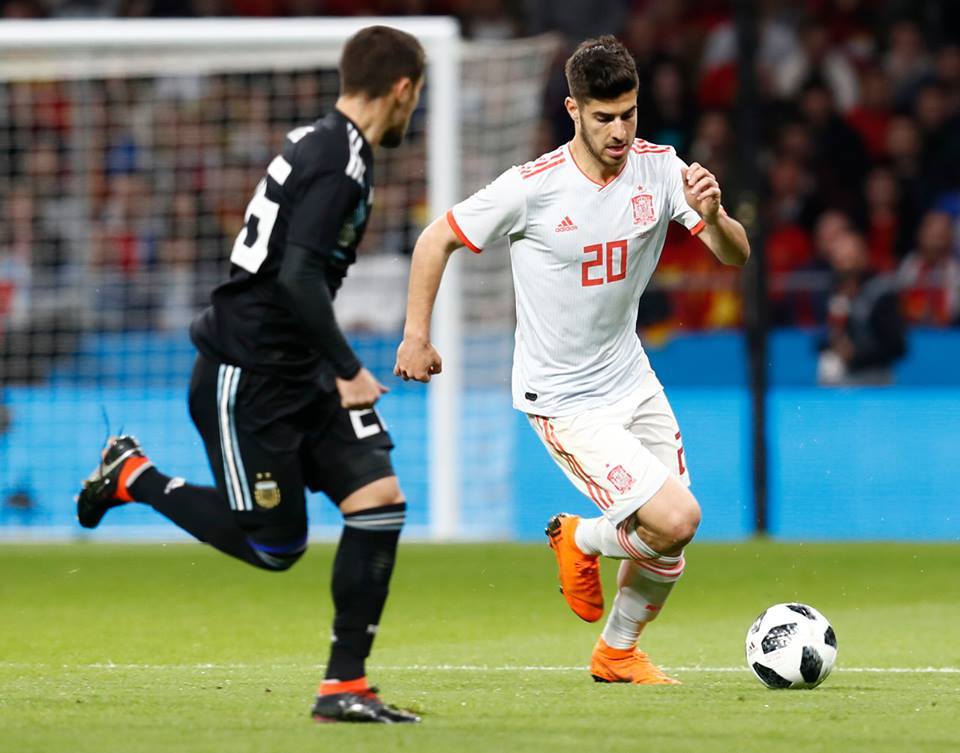 友谊赛:西班牙6-1阿根廷,阿森西奥