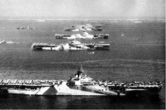 美国在二战期间就已拥有100艘航母?