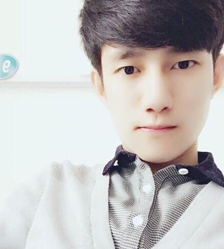 吉林四大网红豪车座驾大曝光，二龙湖浩哥开苹果跑车！