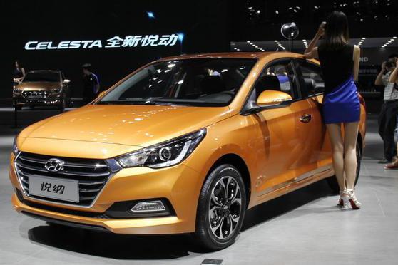 7万多买自动挡，这四款合资三厢车空间大又省油，一年工资足够