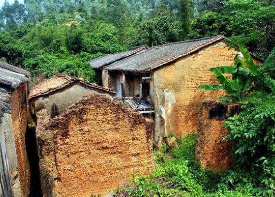 为什么粤西的高铁建设这么落后,都比不上内地