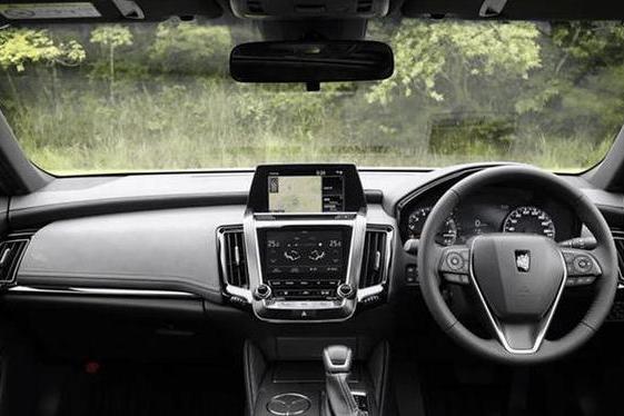 更加运动和新潮，丰田这一新款车太豪华，来到国内还需要时间