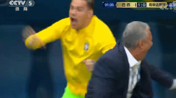 足球场上的搞笑瞬间,这也是世界杯期间不能错过的盛宴