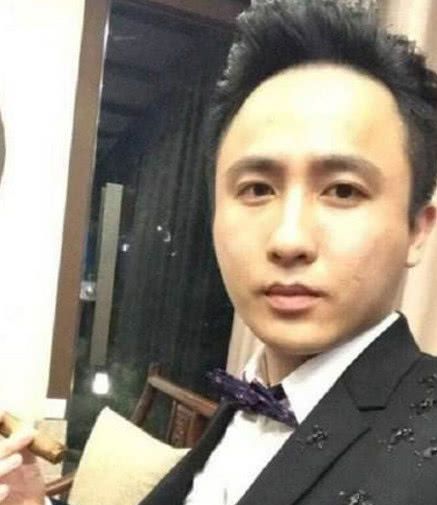 散打哥狂甩5亿,为了庆祝快手电商节,而这位大