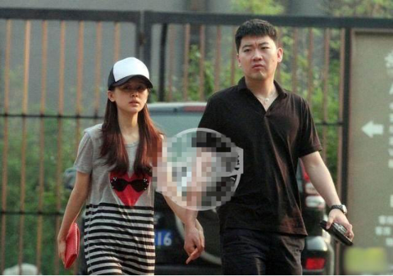 王子文隐婚五年的老公照片的曝光？男朋友高大帅气，玉树临风！