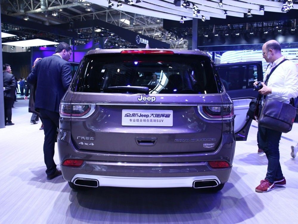 汉兰达遇到最强劲对手 Jeep大指挥官亮相北京