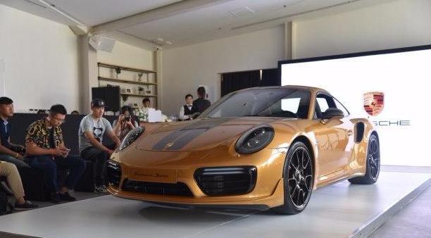 保时捷911私人订制版车型发布, 个性化程度让人叹为观止
