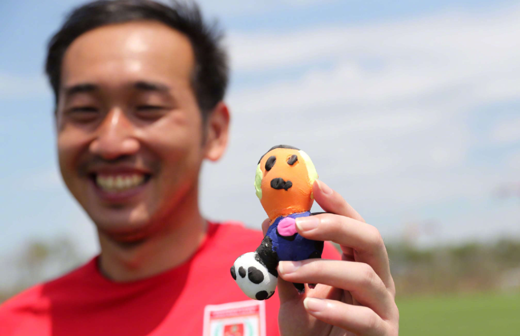 何超、范晓冬、谭龙等长春亚泰球员,参加亚泰