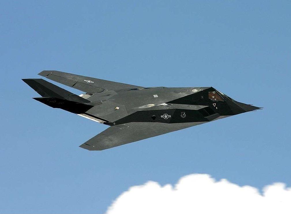 F22遇到克星了!中国新型雷达现身,美国惶恐不