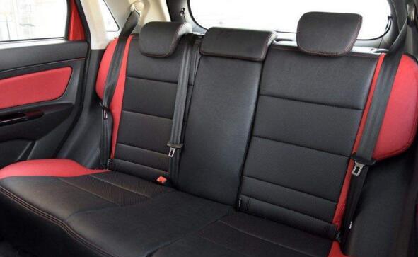 新上市的北汽新能源EX360,售价只卖8万元!