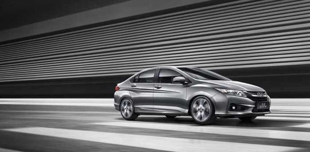 这款本田锋范油耗只要3毛, 只需8万多