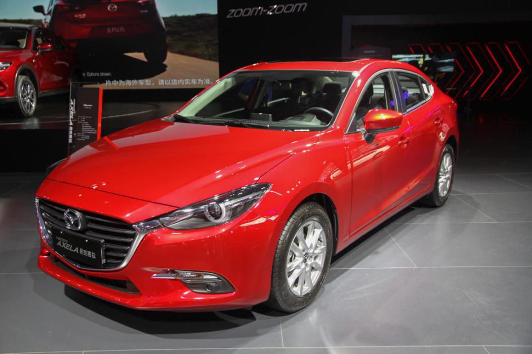 “魂动家族”集体亮相 长安马自达亮相重庆车展