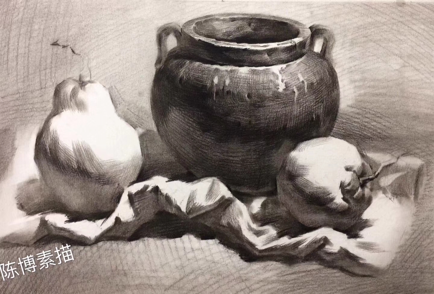 素描静物微盘图片_纵览新闻