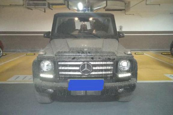 200万元落地的奔驰G500搁置车库半年不开，车主的换车理由很直接