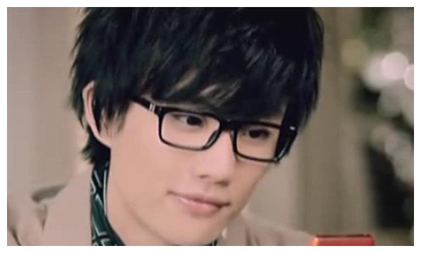 许嵩最差的一首歌,竟因抖音走红,网友:音乐纯