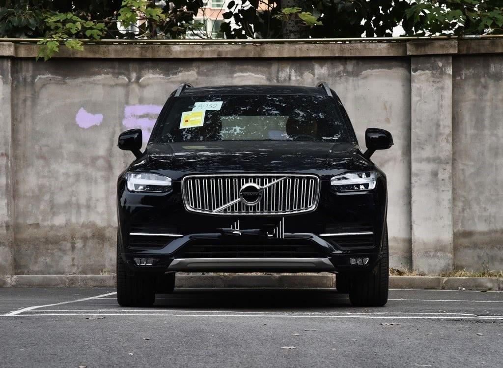 沃尔沃大爆发！新车比凯雷德霸气，动力吊打大切诺基，配2.0T