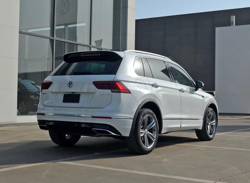 进口大众扳倒宝马X1！配6DCT油耗6.5加速9.2，比GLC漂亮仅24万