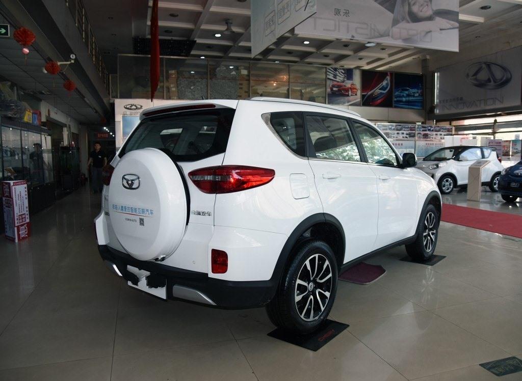 10万博越后悔了！安全系数第一，配5MT油耗6.7，奈何被冷落！