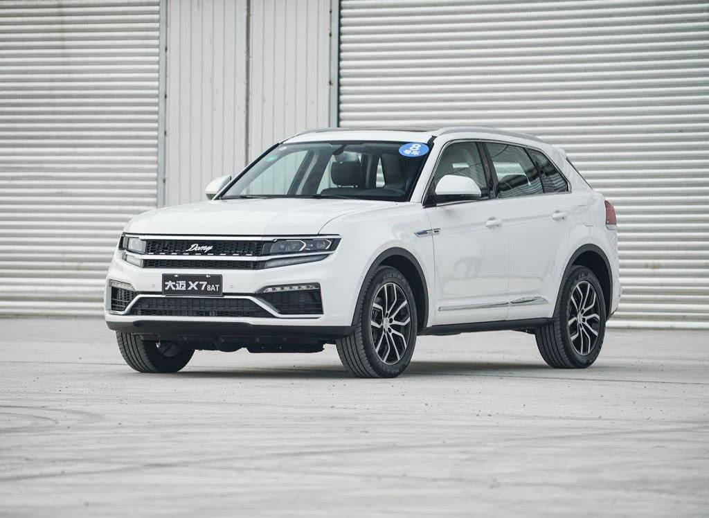 中型豪华SUV仅11万起，配2.0T＋8AT，比汉兰达大一圈，买啥Q3！