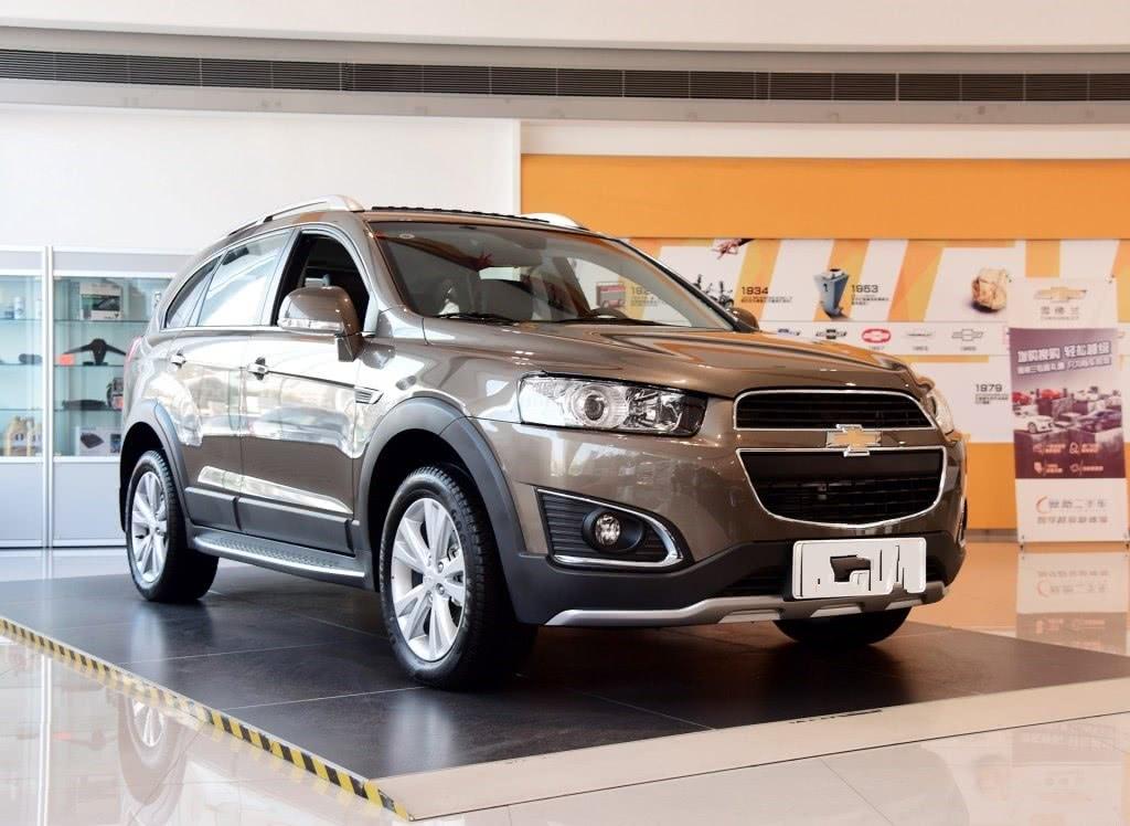 美系四驱7座20万起！配2.4L＋6AT操控碾压探界者，奇骏或要下岗