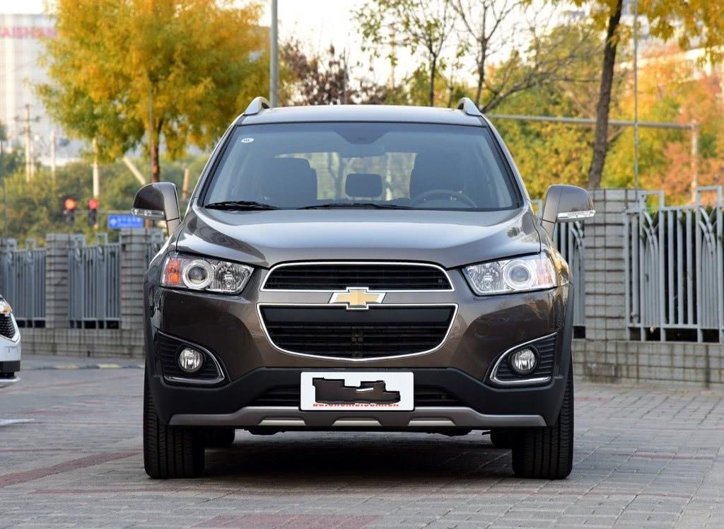 探界者被“兄弟”打了！配2.4L＋6AT，外观比锐界漂亮，不足18万