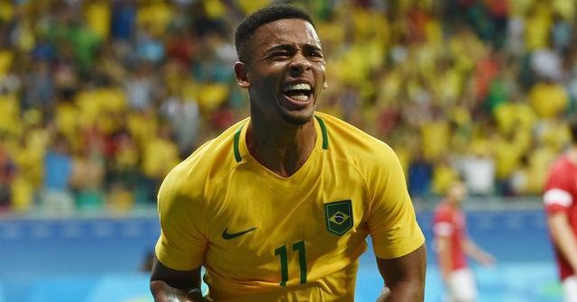 大写的励志!4年的曼城球星热苏斯还在巴西街头