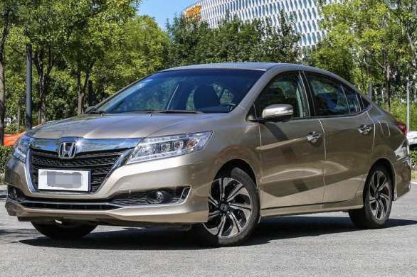 谁说特供就比全球车型差, 看看本田思域和本田凌派的对比就知道了